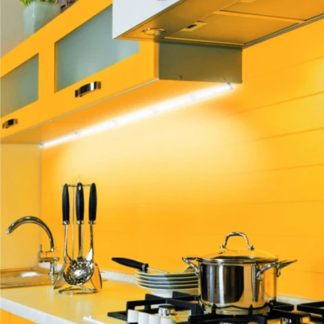 Настенно-потолочный линейный светильник светодиодный с выключателем ЭРА 5055398626795 (12V)