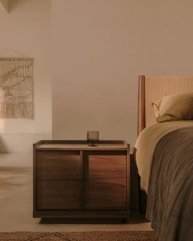 Прикроватная тумбочка Onix 2 ящика шпон ореха в темной отделке 60 x 59 см арт.205362