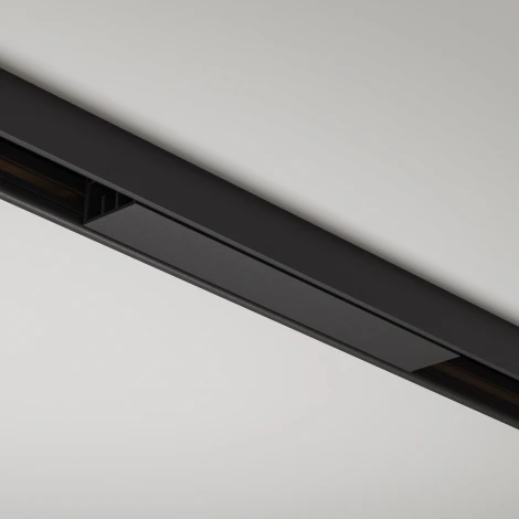 Коннектор питания прямой, черный Maytoni Accessories for tracks Basity TRA172IPC-1B (48V)