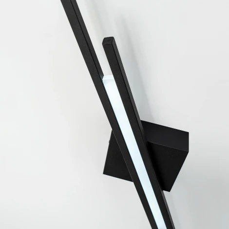 Бра светодиодное с регулировкой цветовой температуры Modelux ML.728.580 BK