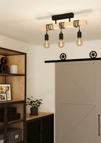 Потолочная люстра Eglo Townshend 43511 (220V)