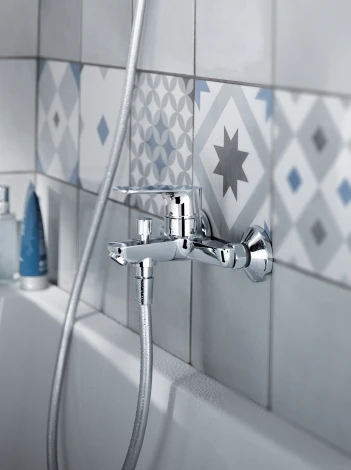 Смеситель Jacob Delafon Oscar E29844-CP для ванны с душем