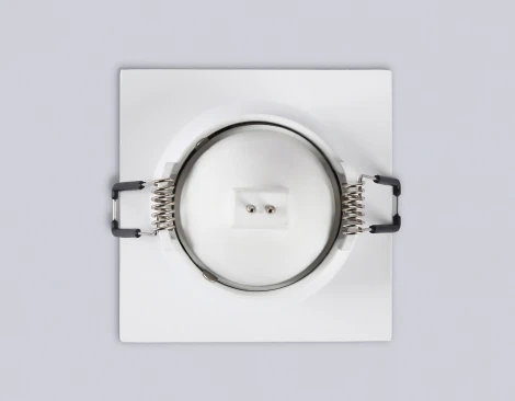 Встраиваемый точечный светильник Ambrella Techno Spot TN102811 (220V)