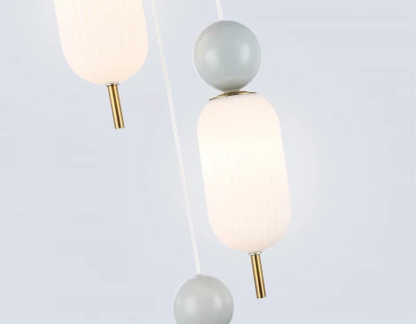 Подвесной светильник Ambrella High Light LH53102 (220V, на проводе, шарики)