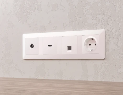 Рамка Ambrella Volt ALFA Line (Жемчуг) 4-ая AF110204