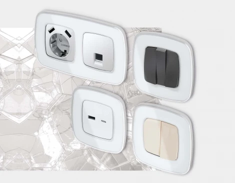 Рамка Ambrella Volt OMEGA Coint (Белый Стекло органическое/Серебро) 1-ая OF640131