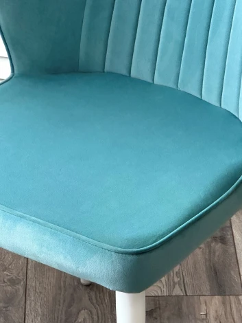 Стул SEATTLE 505-48 Мята, без пальчиковый"/ белый каркас М-City"