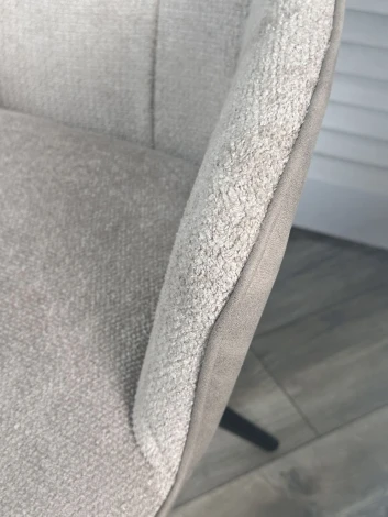 Стул НОРМАН 360 град., цвет BELLA-03/CYPRUS-03 латте, шенилл/замша / черный каркас M-City 64624