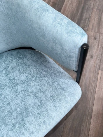 Стул M-City ДИЛЛ, цвет RAIN 7 бриз, велюр / черный каркас