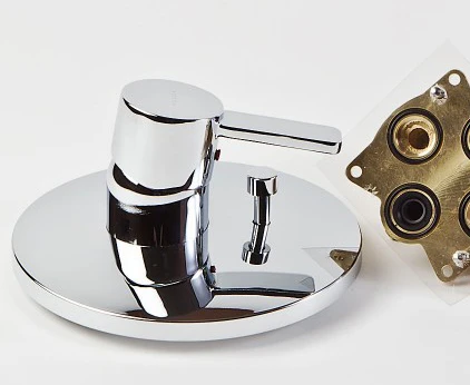 Смеситель Kludi Zenta 386500575 для ванны с душем