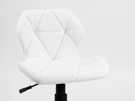 Кресло компьютерное MyFar Честер экокожа белый MF1046-1