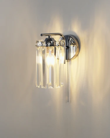 Бра Moderli Everly V10752-1W (220V, хрусталь K9, выключатель)