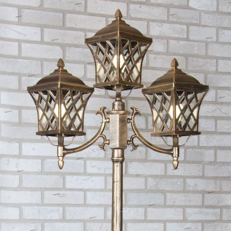 Наземный фонарь Elektrostandard Cassiopeya F/3 черное золото (220V, IP44)