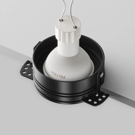 Точечный светильник под гипсокартон встраиваемый Maytoni Flint DL101-GU10-TRS-B (220V, круглые, IP44)