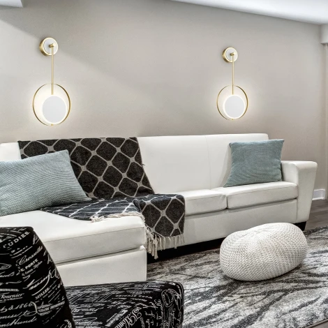 Настенный светильник светодиодный Escada Hypnosis 10206/SG LED White/Gold 7Вт, металл/акрил, белый/золото