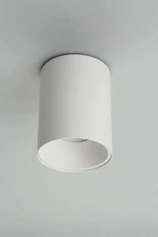 Накладной точечный светильник Omnilux 101 OML-101209-01 (220V, круглые)