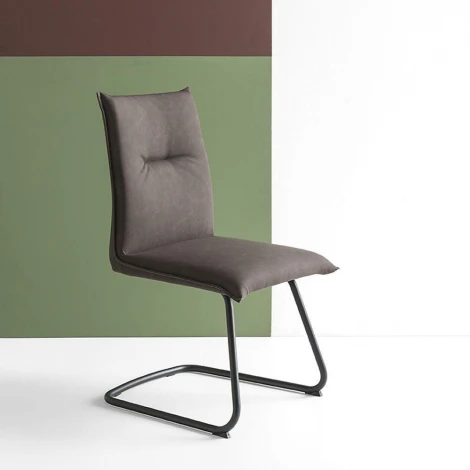 Стул Maya Connubia на скобе