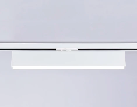 Трековый однофазный светодиодный светильник Ambrella Track System GL6772 (220V)