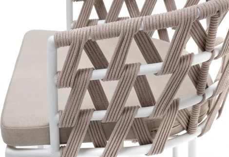 "Диего" стул плетеный из роупа, каркас из стали белый муар, роуп бежевый круглый, ткань бежевая 052 4SIS арт.УТ-00008308