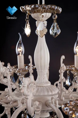 Подвесная люстра Eurosvet 3281 3281/8 белый с золотом / тонированный хрусталь (220V, хрусталь Strotskis, на цепи, подсвечник, свеча)