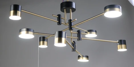 Потолочная люстра на штанге Zortes Lunar ZRS.1805.08 (LED, 220V)