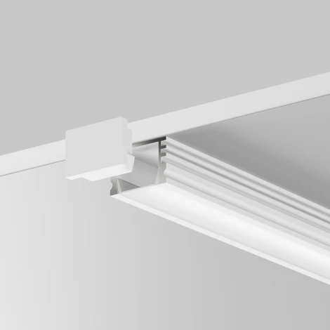 Алюминиевый профиль накладной 16x12, белый, 2 м, ALM-005-W-2M Maytoni 631006