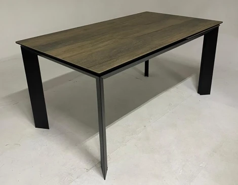 Обеденный стол M-City CREMONA 140 KL-61 под дерево, итальянская керамика/ черный каркас