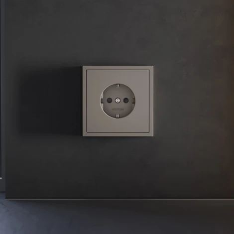 Накладка для розетки с заземлением и защитными шторками (капучино) Voltum S70 VLS000714