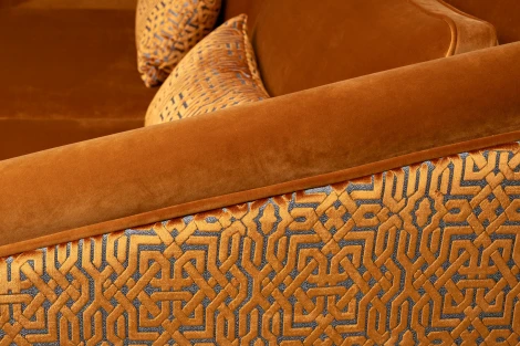 Диван Trevi 230М(К) трехм раскл с кантом оранж Pad31+Lattice ORANG 232*103*88см Garda Decor