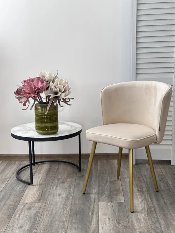 Стул M-City МОНЕ ZIZI 002 Молочный, велюр / Золотой каркас
