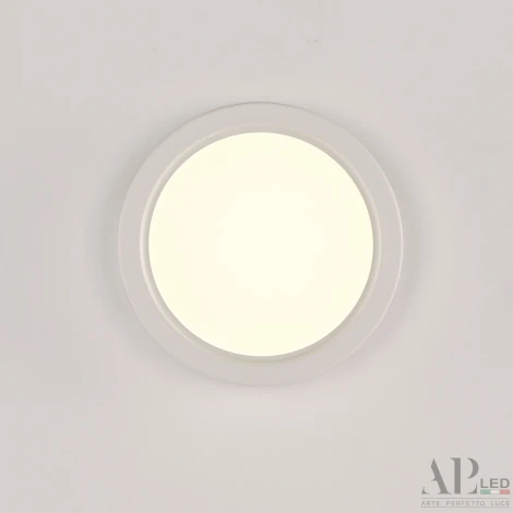 Точечный светильник накладной APL LED Ingrid 3322.LDY6004M/6W/4K (220V, круглые, IP40)
