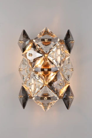 Настенный светильник Renacia APL.827.01.02