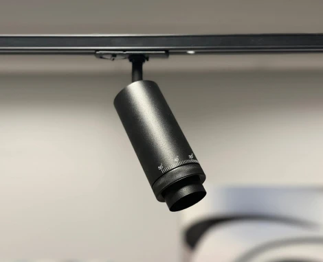 Трековый светильник 15W 220V Italline IT02-021 black 3000K (LED, круглые)