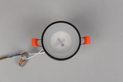 Встраиваемый точечный светильник Omnilux Napoli OML-102719-01 (220V, круглые)