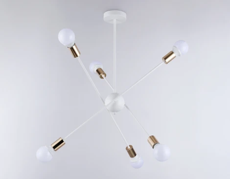 Потолочная люстра на штанге Ambrella Traditional TR80432 (220V)