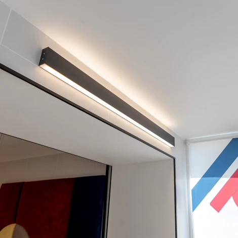 Настенный светильник черная шагрень 3000К Elektrostandard 101 101-100-40-53 (LED, 220V)