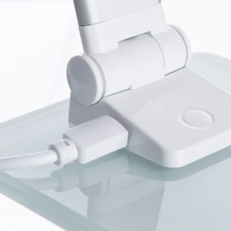 Офисная настольная лампа Arte Lamp Spillo A1116LT-1WH