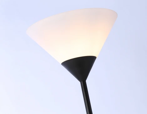 Торшер Ambrella TRADITIONAL TR97618 (220V, выключатель)