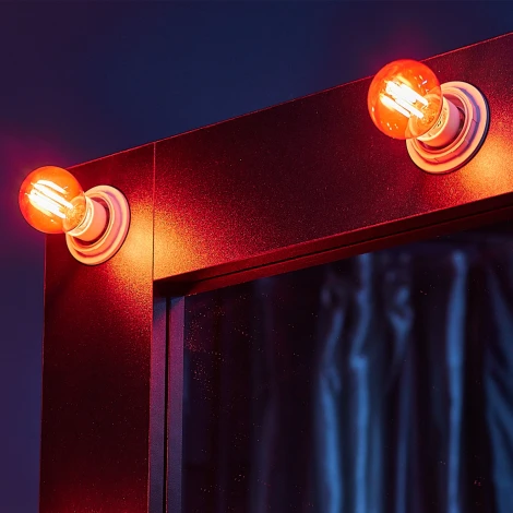 Лампочка светодиодная шар красная E14 5W Uniel LED-G45-5W/RED/E14 GLA02RD