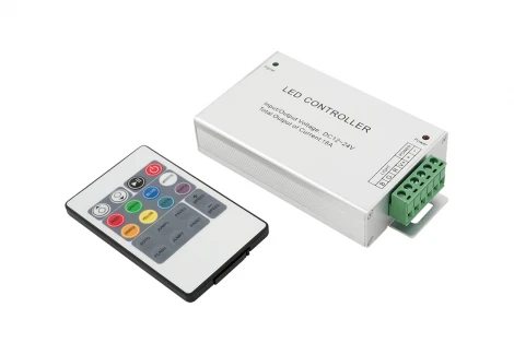 Контроллер с пультом IR-RGB-20-18A