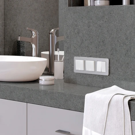 Рамка на 3 поста Platinum (алюминий) Werkel W0032606 (a059215)