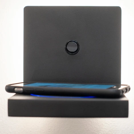 Настенный светильник с беспроводным ЗУ иполкой Mantra Zanzibar 6755 (LED, 220V, выключатель)