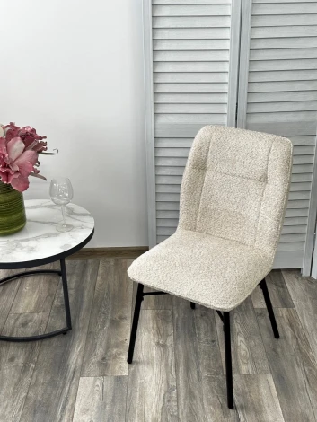 Стул COMO UF998-04 бежевый, букле / черный каркас / Товарный знак DISAUR