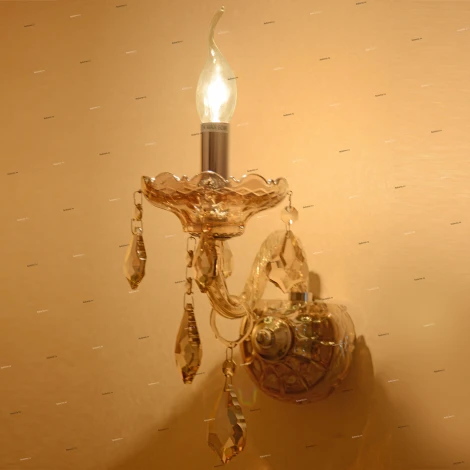 Бра Arte Lamp Versailles A2590AP-1CC
