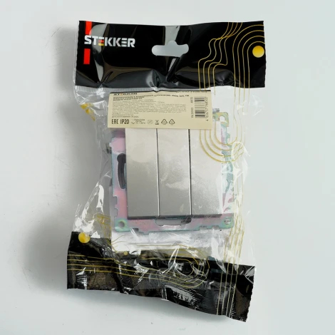 Выключатель трехклавишный (серебро) Stekker Катрин 49173