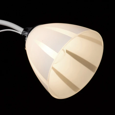 Потолочная люстра DeMarkt Нежность 676014505