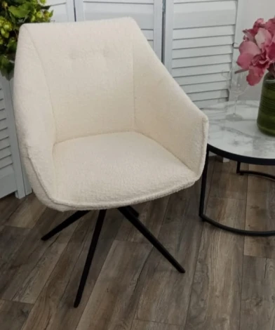 Стул CLOUDS 360 град. поворот. Белый Wales 101, букле/ черный каркас / Товарный знак DISAUR