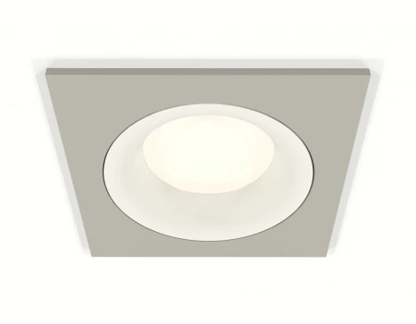 Встраиваемый точечный светильник Ambrella XC XC7633001 (220V)