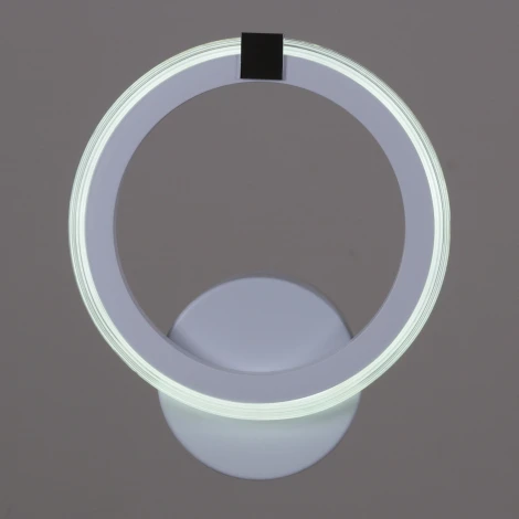 Бра светодиодное Reluce 06319-3.2-01 WH+CR (220V)