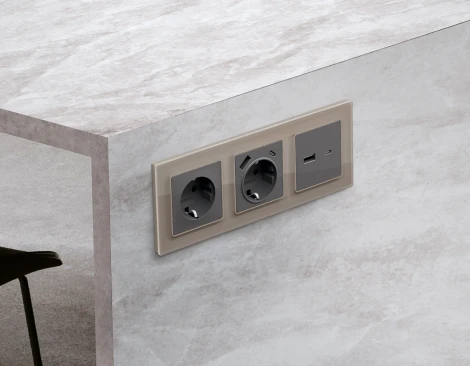 Рамка Ambrella Volt ALFA Platos (Серо-бежевый Стекло закаленное натуральное) 1-ая AF380601